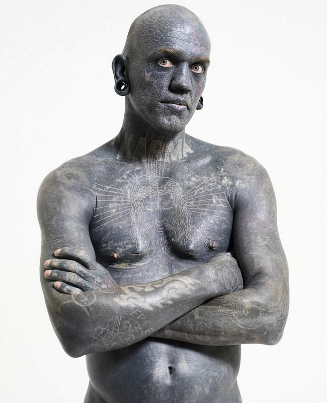 Самый татуированный мужчина: Лаки Даймон Рич