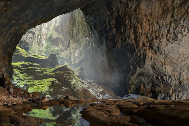 Самая большая и красивая пещера в мире: Hang Son Doong