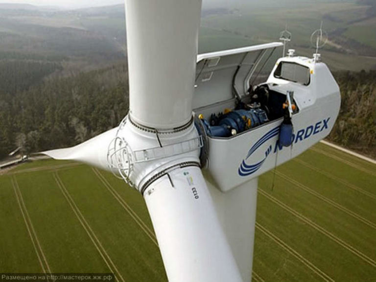 Самая высокая ветряная мельница: Barrick Gold