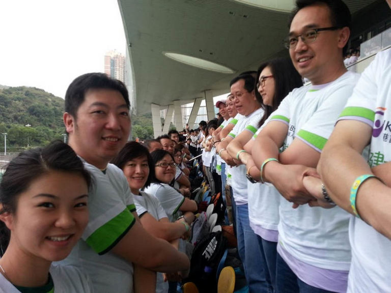 Самая длинная цепь рукопожатий