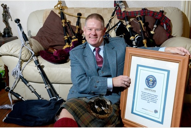 Рекордно большая коллекция волынок