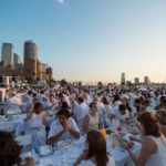 Самый многочисленный "Белый ужин" Самый многочисленный "Белый ужин"