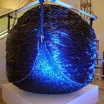 Самый большой шар из магнитной ленты Самый большой шар из магнитной ленты