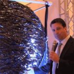 Самый большой шар из магнитной ленты Самый большой шар из магнитной ленты