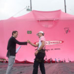 Самая большая футболка Самая большая футболка