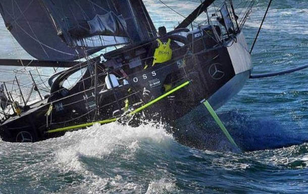 Самое короткое кругосветное плавание: 49 дней