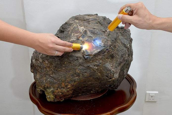 Самый большой янтарь